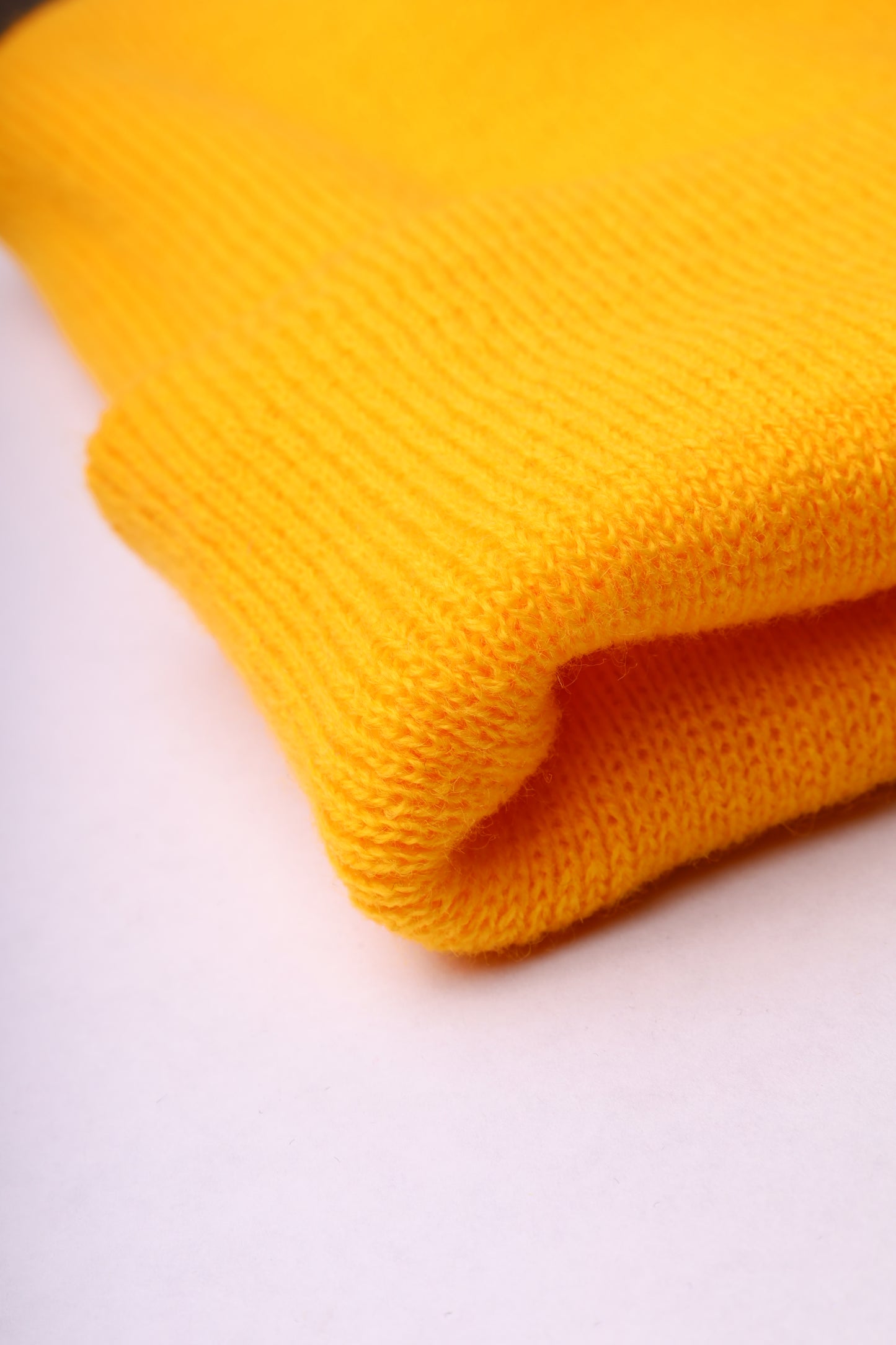 YELLOW CLASSIC BEANIE