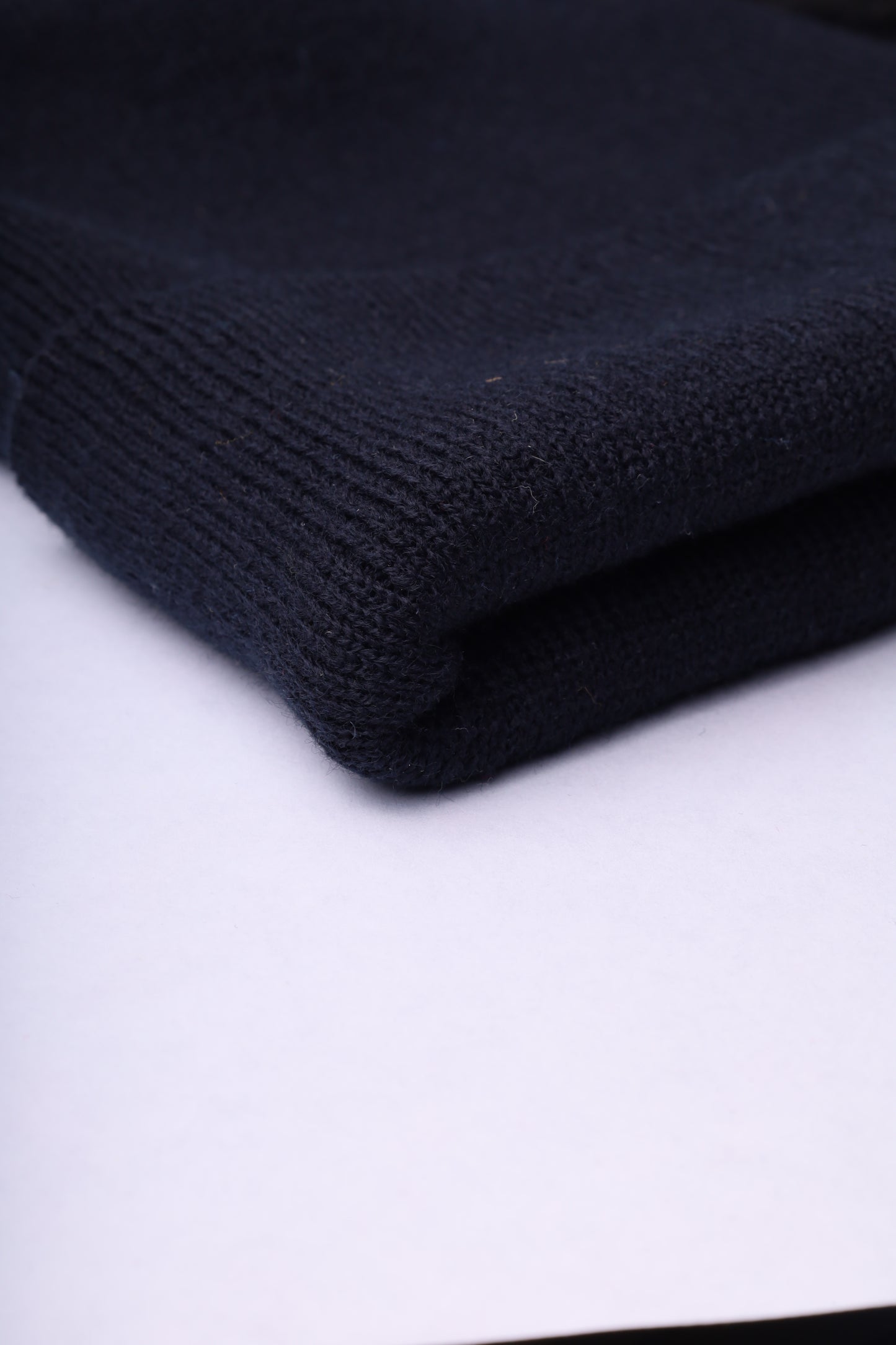 BLACK CLASSIC BEANIE