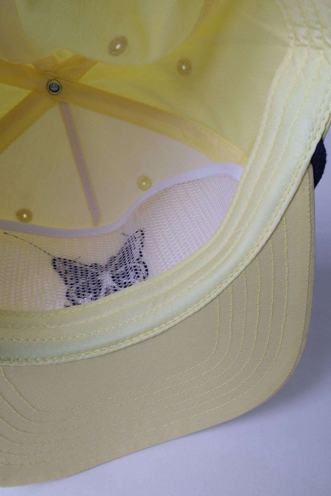 BUTTERFLY YELLOW ROPE CAP