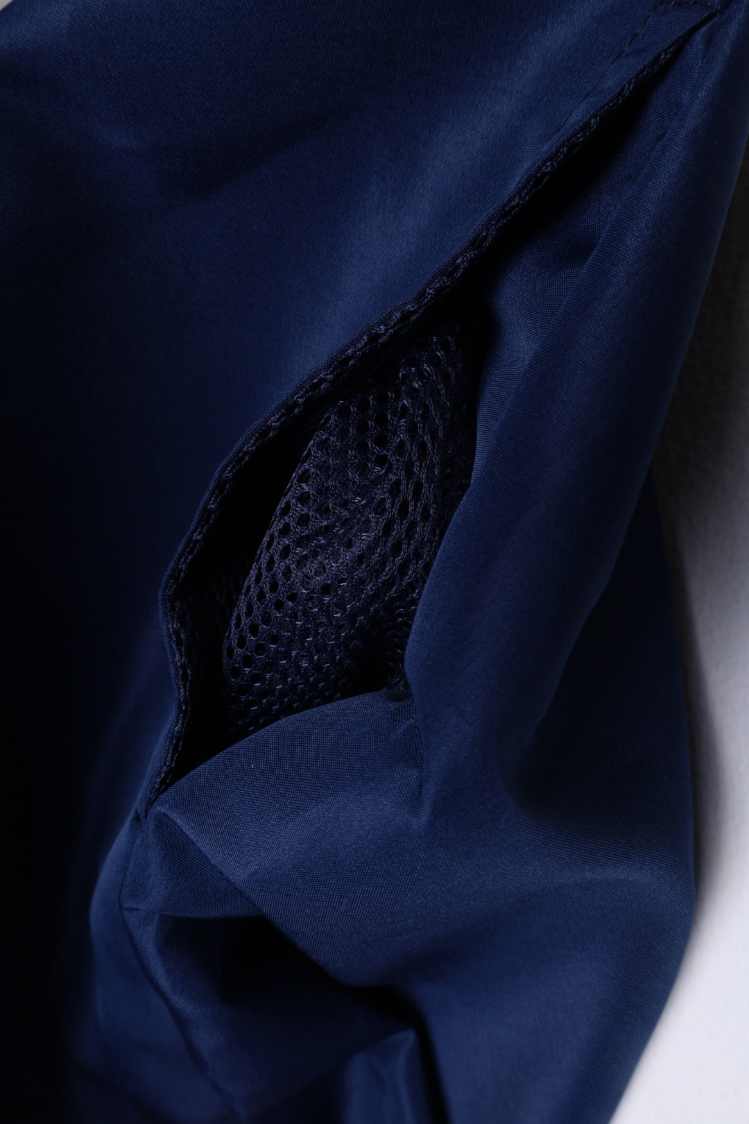 NAVYOUT EDGE SHORTS