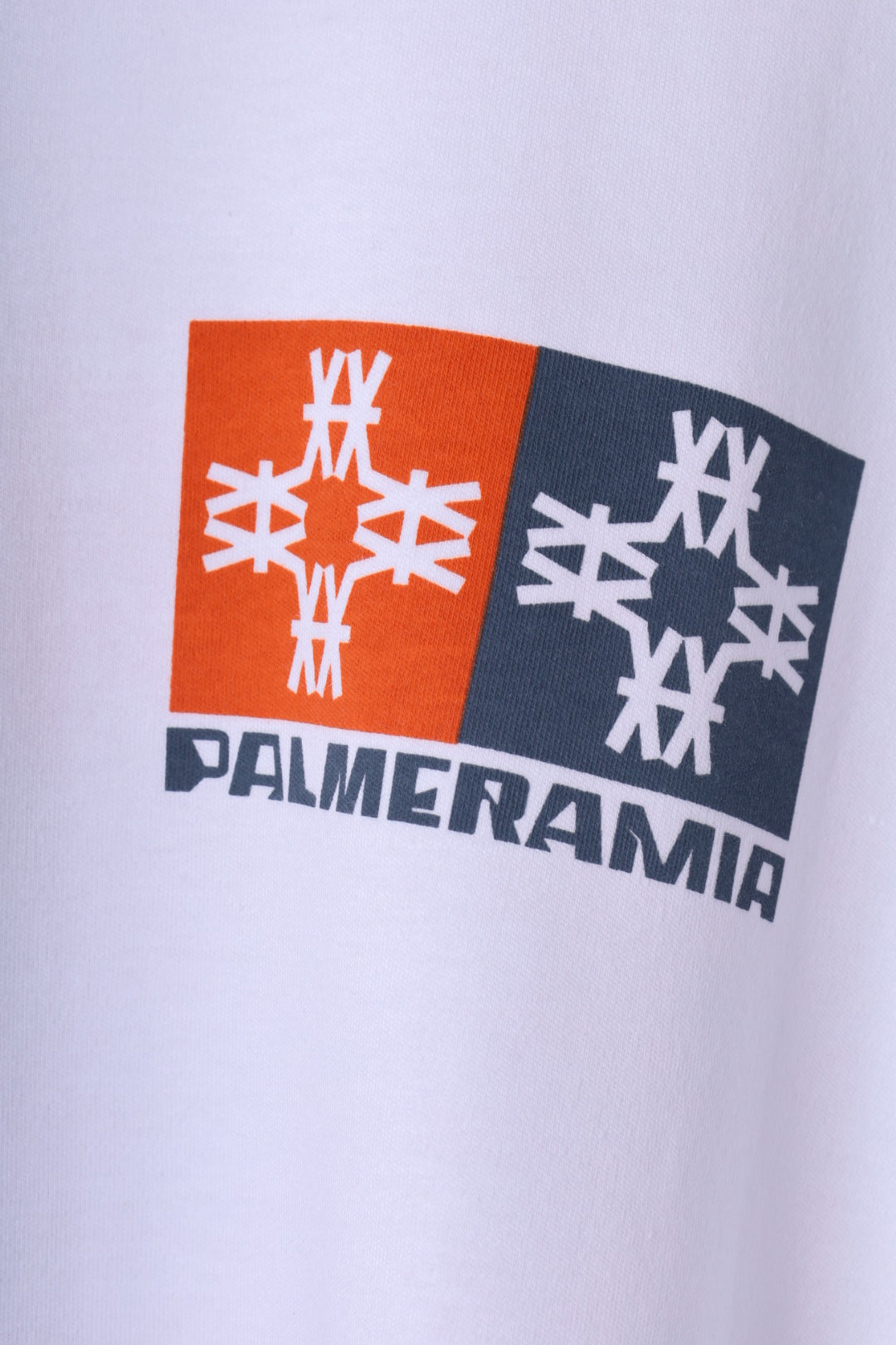 FLAKE BOX SEMI-OVERSIZED TEE