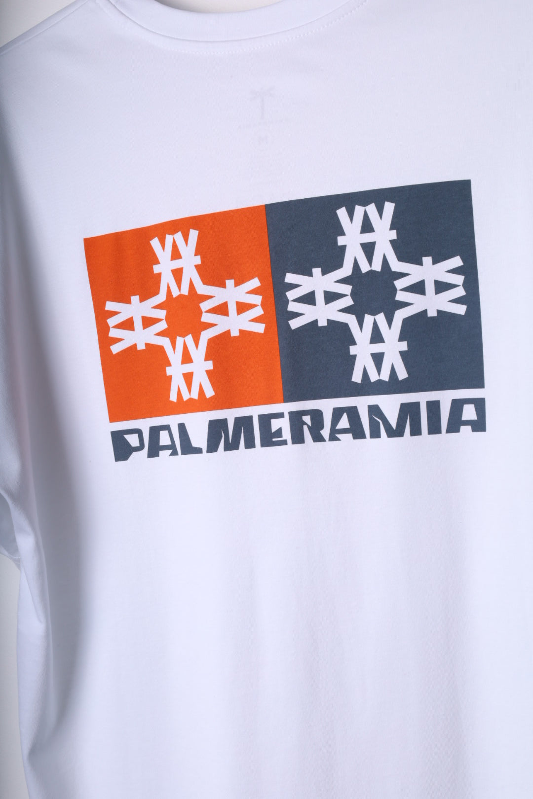 FLAKE BOX SEMI-OVERSIZED TEE
