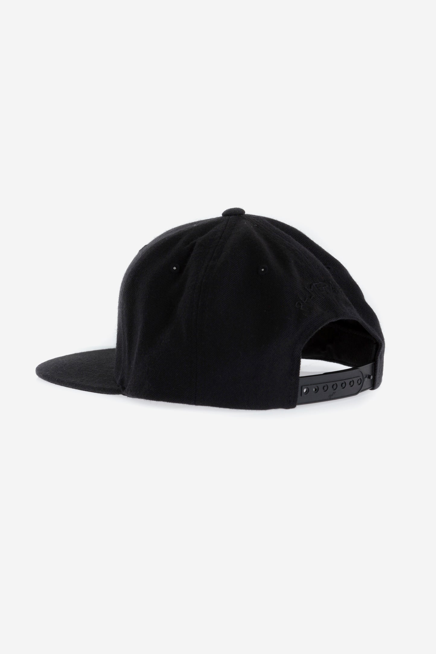 BLACKOUT CLASSIC SNAPBACK